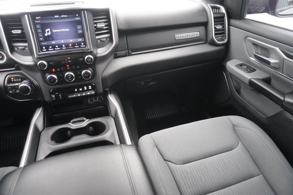 2021 RAM 1500 Big Horn Crew Cab 4x4 5'7' Box