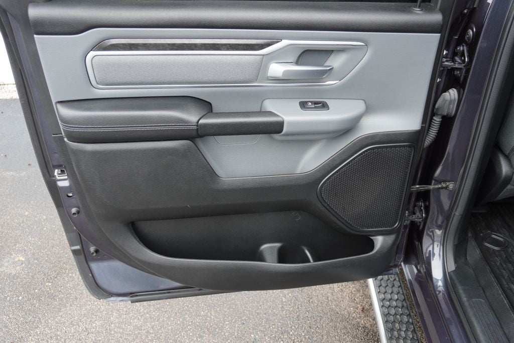 2021 RAM 1500 Big Horn Crew Cab 4x4 5'7' Box