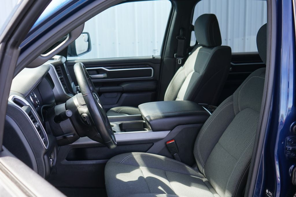 2023 RAM 1500 Big Horn Crew Cab 4x4 5'7' Box