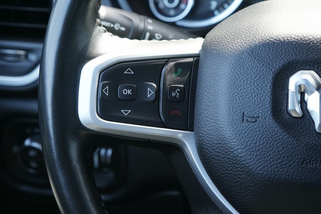 2023 RAM 1500 Big Horn Crew Cab 4x4 5'7' Box