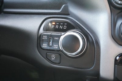 2023 RAM 1500 Big Horn Crew Cab 4x4 5'7' Box