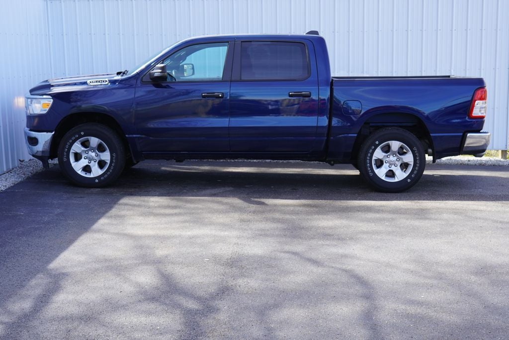 2023 RAM 1500 Big Horn Crew Cab 4x4 5'7' Box
