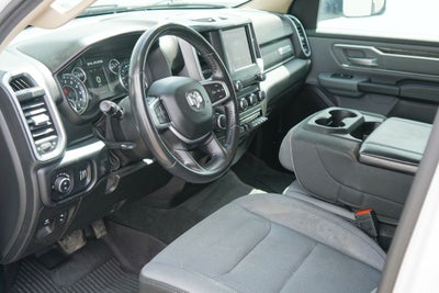 2020 RAM 1500 Big Horn Crew Cab 4x4 5'7' Box