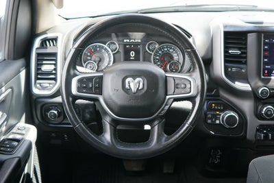2020 RAM 1500 Big Horn Crew Cab 4x4 5'7' Box