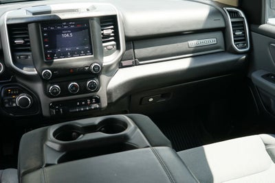 2020 RAM 1500 Big Horn Crew Cab 4x4 5'7' Box