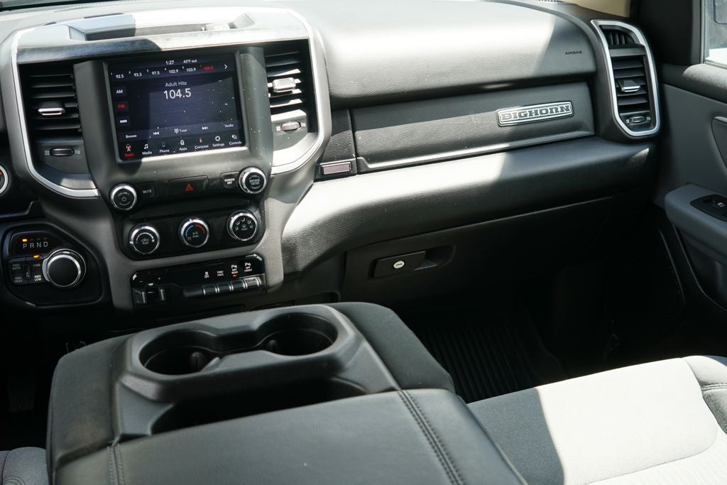 2020 RAM 1500 Big Horn Crew Cab 4x4 5'7' Box