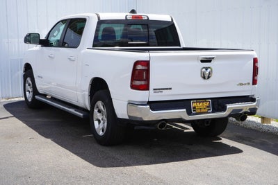 2020 RAM 1500 Big Horn Crew Cab 4x4 5'7' Box