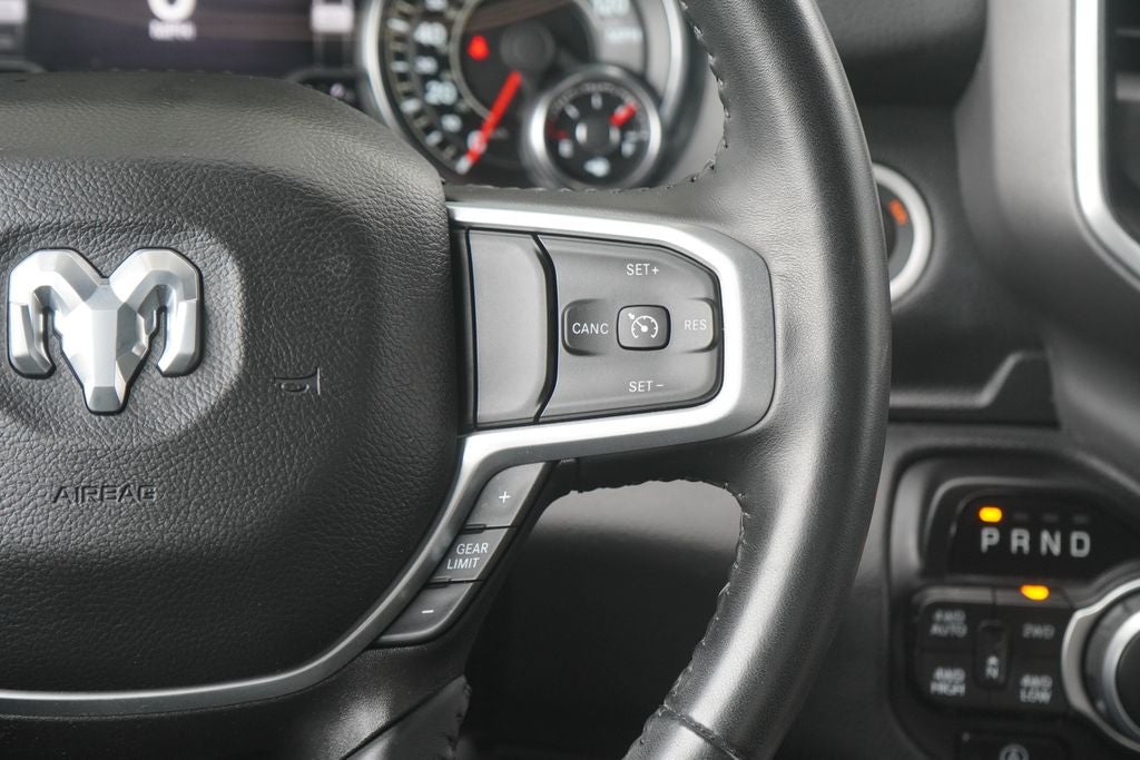 2022 RAM 1500 Big Horn Crew Cab 4x4 5'7' Box