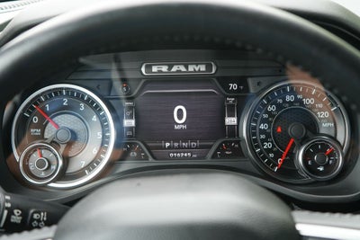 2022 RAM 1500 Big Horn Crew Cab 4x4 5'7' Box