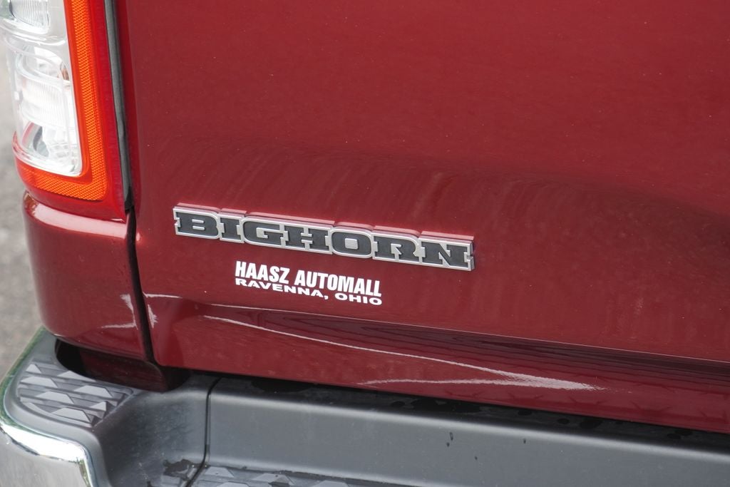 2022 RAM 1500 Big Horn Crew Cab 4x4 5'7' Box