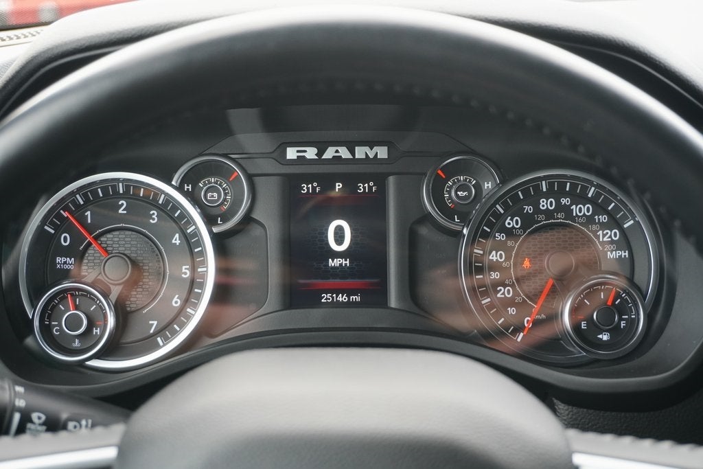 2023 RAM 1500 Big Horn Crew Cab 4x4 5'7' Box