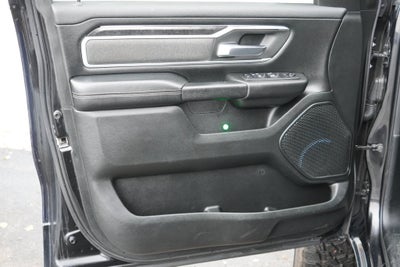 2020 RAM 1500 Big Horn Crew Cab 4x4 5'7' Box