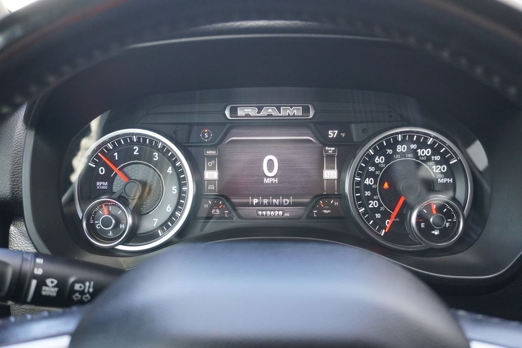 2021 RAM 1500 Big Horn Crew Cab 4x4 5'7' Box