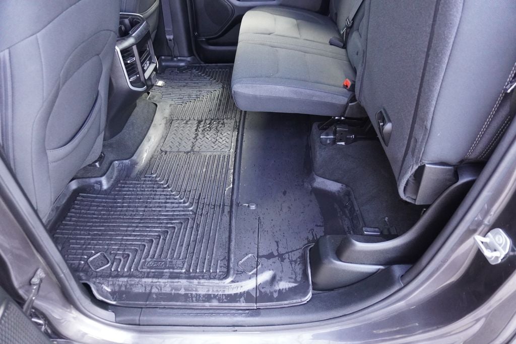 2021 RAM 1500 Big Horn Crew Cab 4x4 5'7' Box