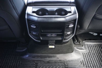 2021 RAM 1500 Big Horn Crew Cab 4x4 5'7' Box