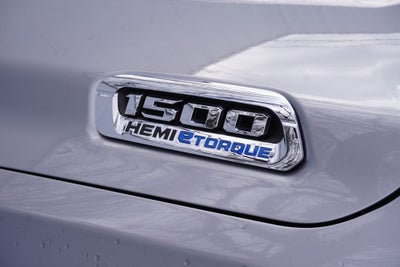 2022 RAM 1500 Big Horn Crew Cab 4x4 5'7' Box