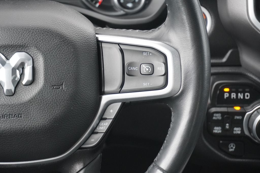 2022 RAM 1500 Big Horn Crew Cab 4x4 5'7' Box