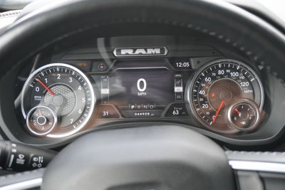 2022 RAM 1500 Big Horn Crew Cab 4x4 5'7' Box