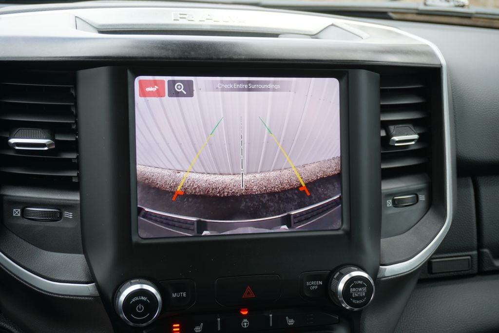 2022 RAM 1500 Big Horn Crew Cab 4x4 5'7' Box