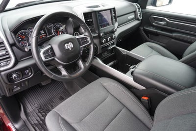 2020 RAM 1500 Big Horn Crew Cab 4x4 5'7' Box