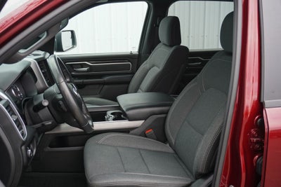 2020 RAM 1500 Big Horn Crew Cab 4x4 5'7' Box