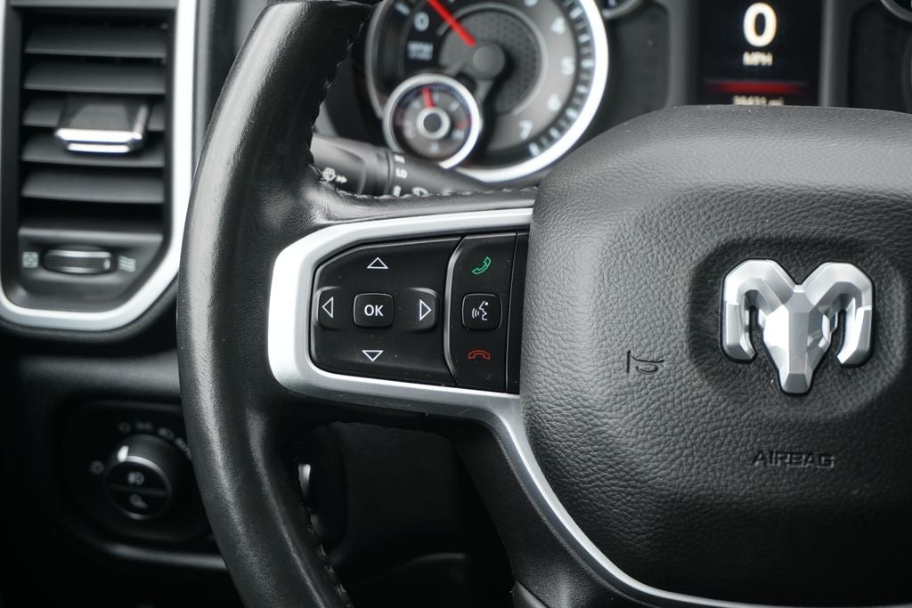 2020 RAM 1500 Big Horn Crew Cab 4x4 5'7' Box