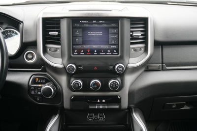 2020 RAM 1500 Big Horn Crew Cab 4x4 5'7' Box