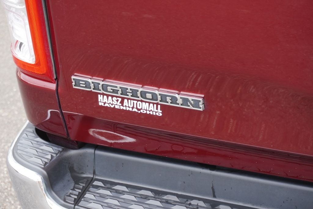 2020 RAM 1500 Big Horn Crew Cab 4x4 5'7' Box