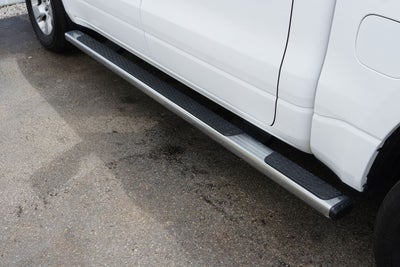 2020 RAM 1500 Big Horn Crew Cab 4x4 5'7' Box
