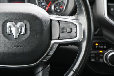 2020 RAM 1500 Big Horn Crew Cab 4x4 5'7' Box