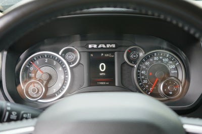 2020 RAM 1500 Big Horn Crew Cab 4x4 5'7' Box
