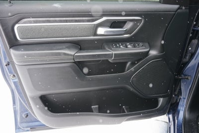 2020 RAM 1500 Big Horn Crew Cab 4x4 5'7' Box