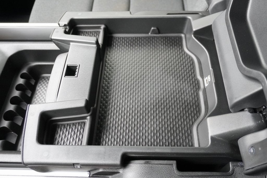 2020 RAM 1500 Big Horn Crew Cab 4x4 5'7' Box