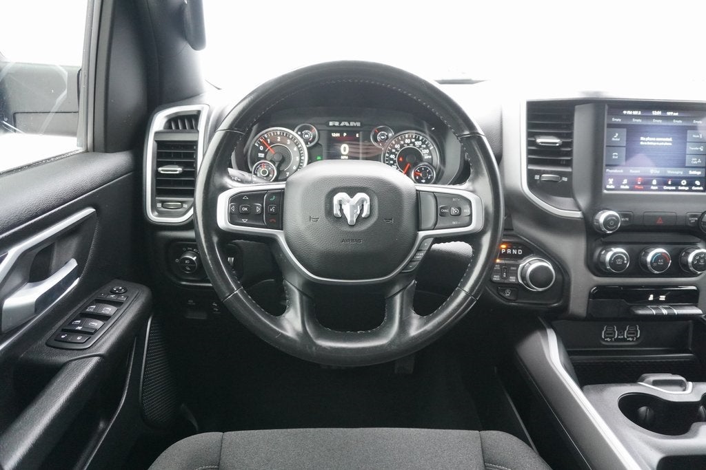 2020 RAM 1500 Big Horn Crew Cab 4x4 5'7' Box