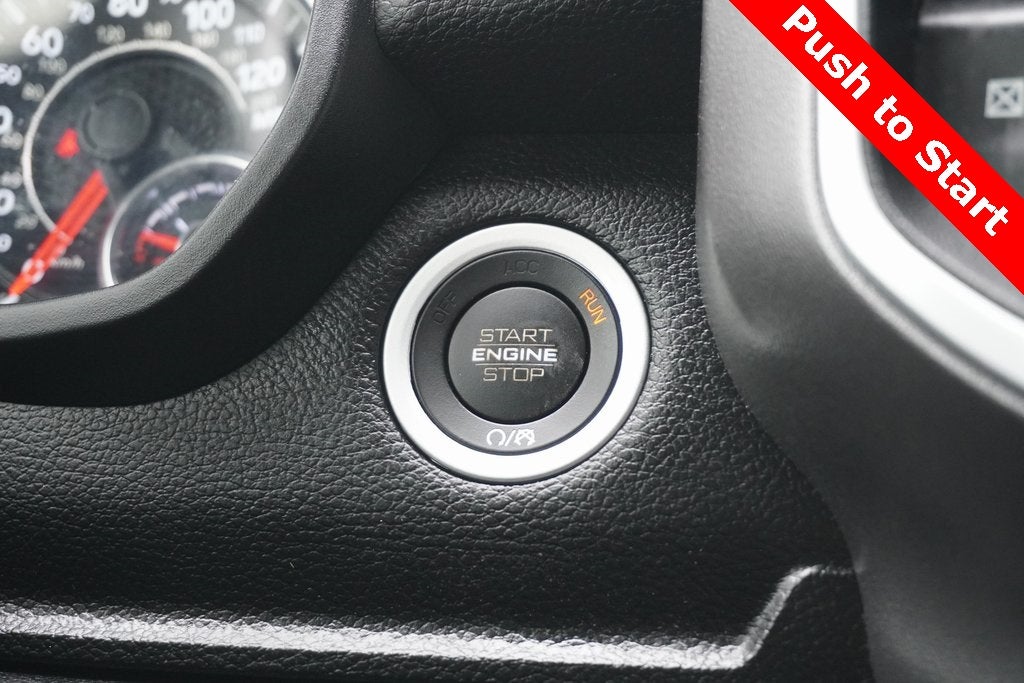 2020 RAM 1500 Big Horn Crew Cab 4x4 5'7' Box