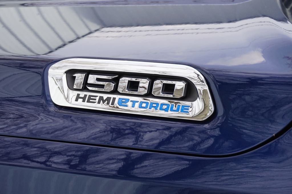 2021 RAM 1500 Big Horn Crew Cab 4x4 5'7' Box