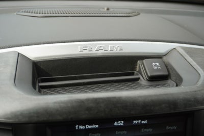 2021 RAM 1500 Big Horn Crew Cab 4x4 5'7' Box