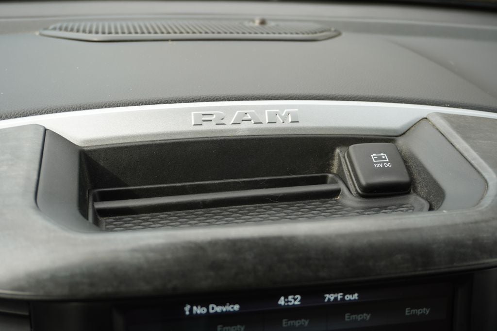 2021 RAM 1500 Big Horn Crew Cab 4x4 5'7' Box