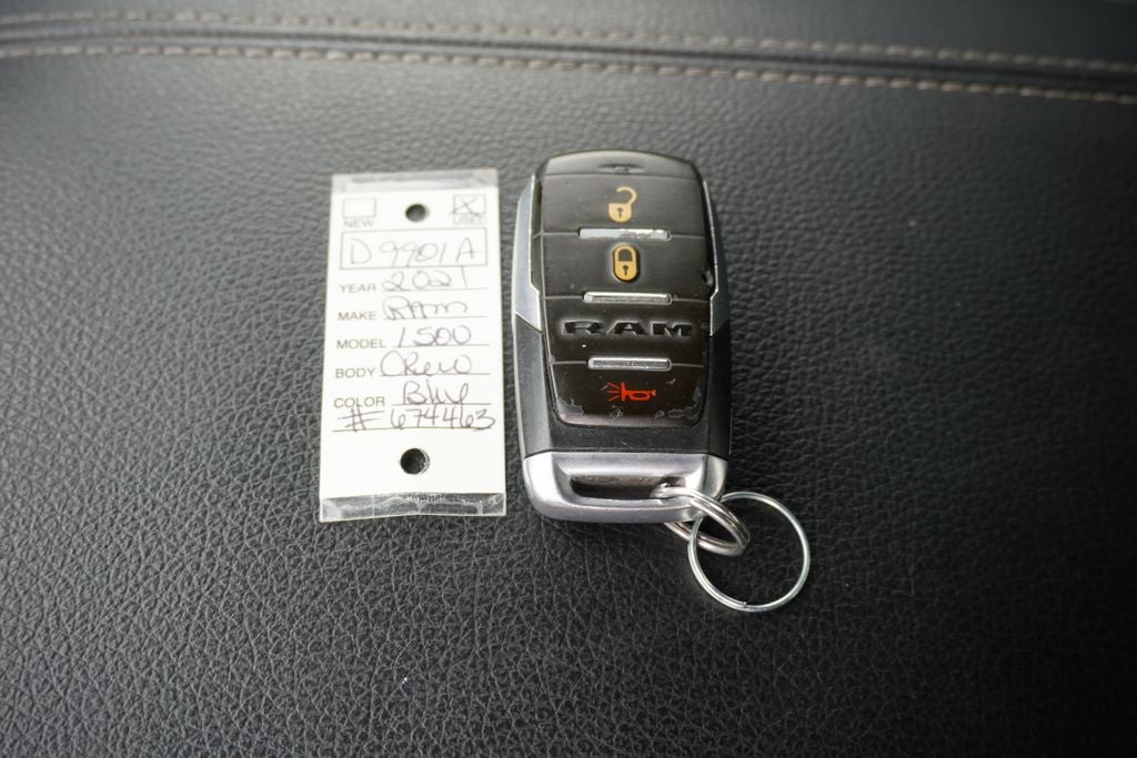 2021 RAM 1500 Big Horn Crew Cab 4x4 5'7' Box