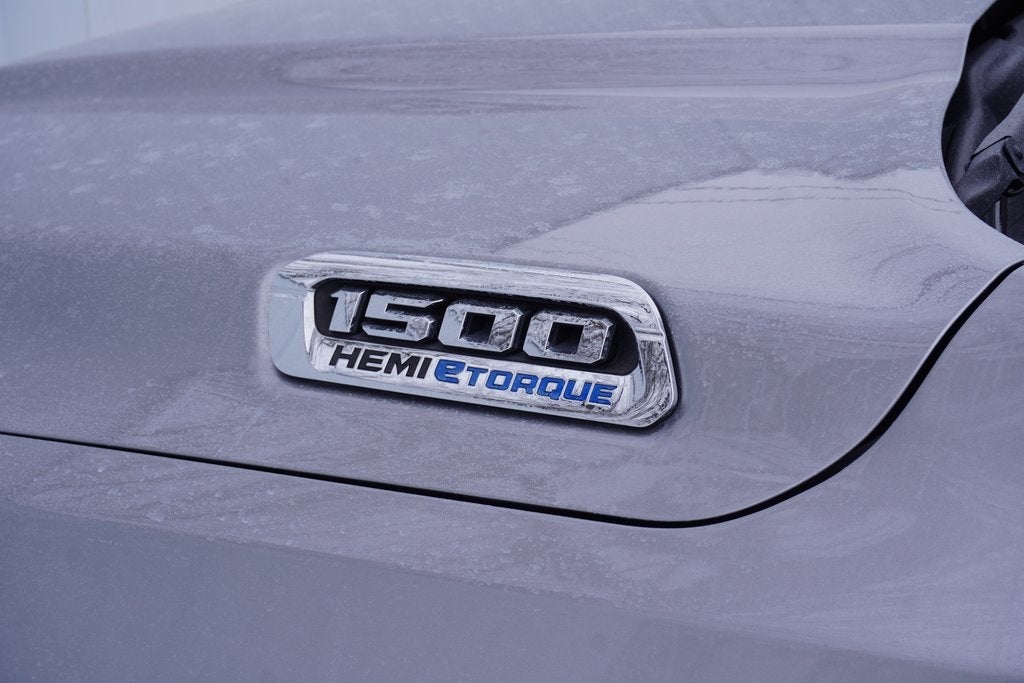 2021 RAM 1500 Big Horn Crew Cab 4x4 5'7' Box