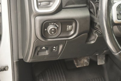 2021 RAM 1500 Big Horn Crew Cab 4x4 5'7' Box