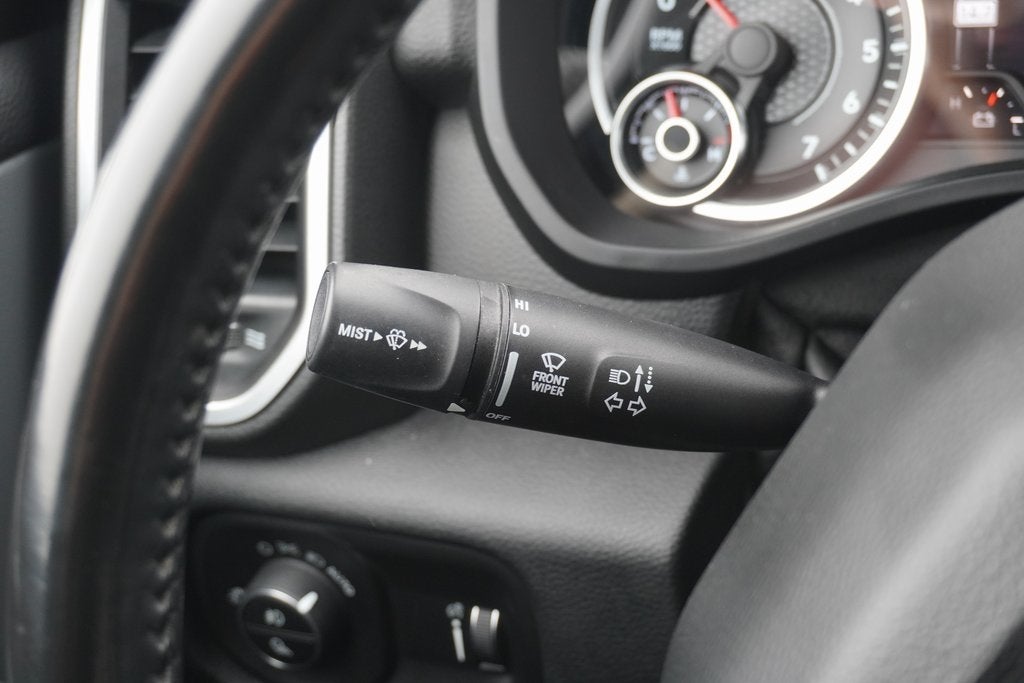 2021 RAM 1500 Big Horn Crew Cab 4x4 5'7' Box