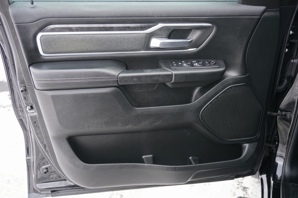 2020 RAM 1500 Big Horn Crew Cab 4x4 5'7' Box