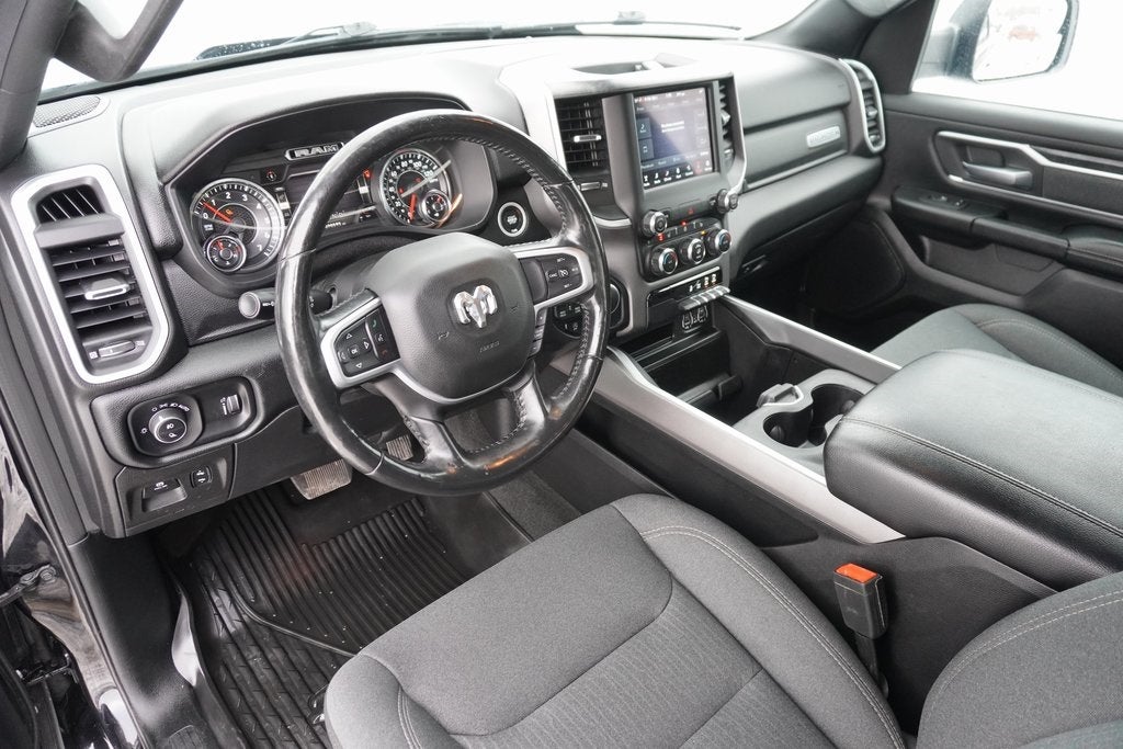 2020 RAM 1500 Big Horn Crew Cab 4x4 5'7' Box