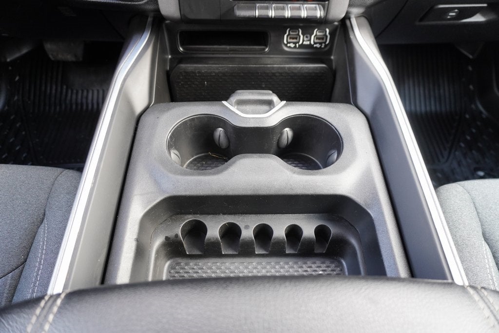 2020 RAM 1500 Big Horn Crew Cab 4x4 5'7' Box