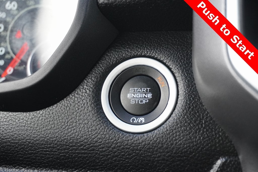 2020 RAM 1500 Big Horn Crew Cab 4x4 5'7' Box