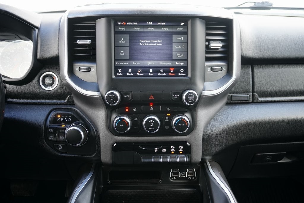 2020 RAM 1500 Big Horn Crew Cab 4x4 5'7' Box