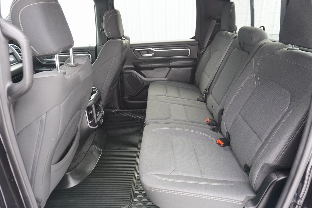 2020 RAM 1500 Big Horn Crew Cab 4x4 5'7' Box