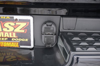 2020 RAM 1500 Big Horn Crew Cab 4x4 5'7' Box