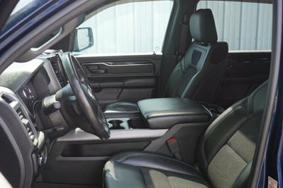 2020 RAM 1500 Big Horn Crew Cab 4x4 5'7' Box